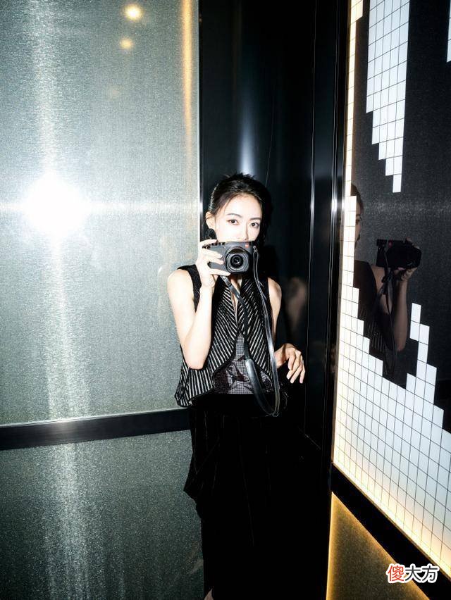 【时尚一点】吴谨言的全黑造型对于年轻女性就很有借鉴意义