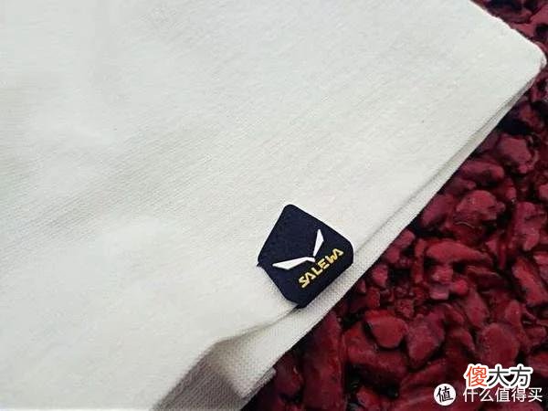 【就爱时尚】为了夏日清爽,我选了渔夫帽、宽松圆领短袖和轻薄速干裤