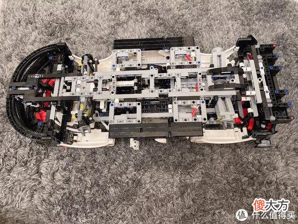 【就爱时尚】LEGO 篇四十二：6岁宝宝也能搭建的千粒级车模—乐高机械组保时捷911赛车42096华丽定妆