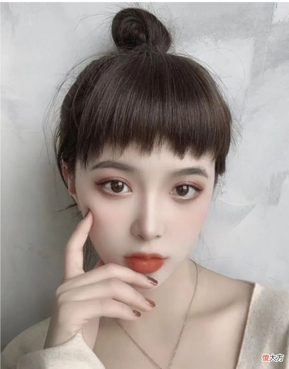 【就爱时尚】女士发型有很多，最火还是这3种，立体瘦脸很独特