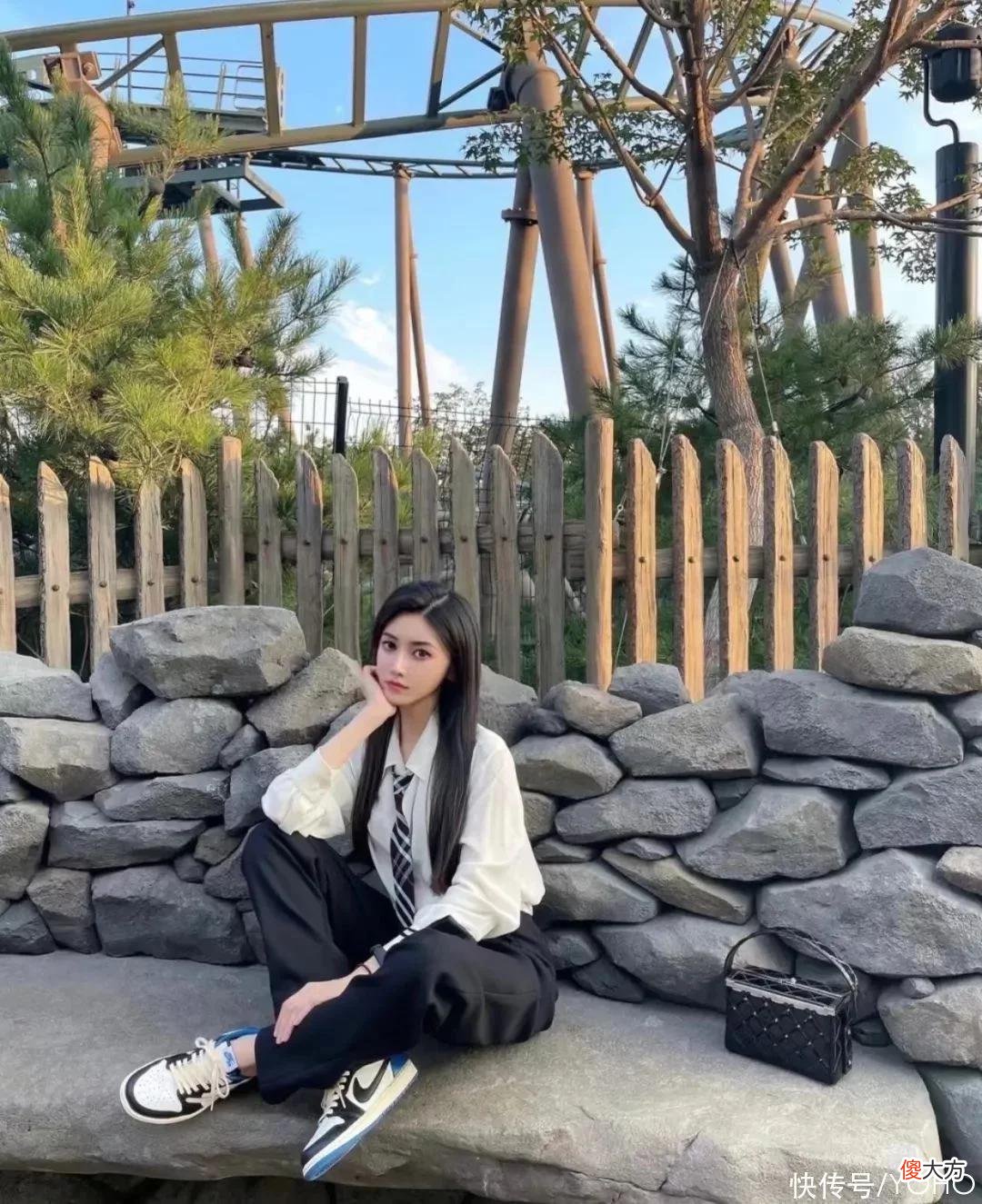 【时尚一点】SNKR Girls送鞋丨清凉一夏，可盐可甜的球鞋女孩你爱了吗？5.30-6.5