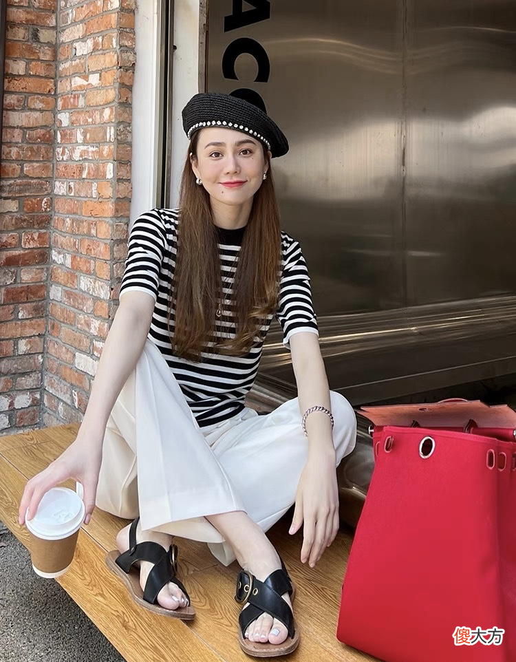 【时尚一点】35岁后圆脸女性如何提升气质感？看这位博主穿搭，兼顾减龄与大气