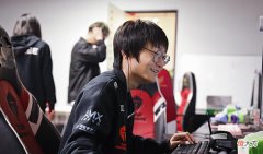 【游戏迷】TES夺冠热门，RNG第二！LPL英文流解说夏季赛预测