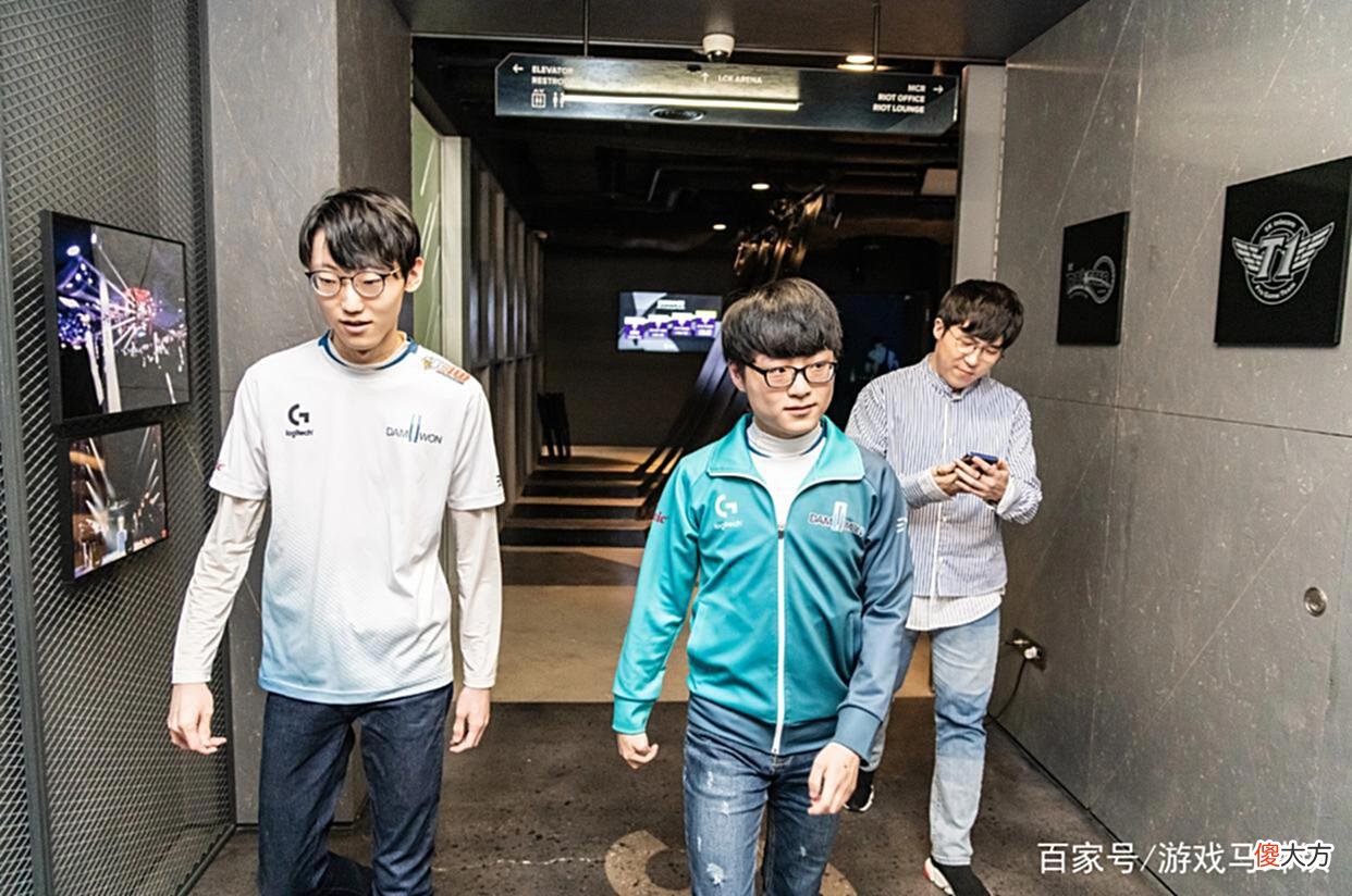 【游戏迷】LCK全村人的希望“重铸荣光队”归来！可惜下路是硬伤