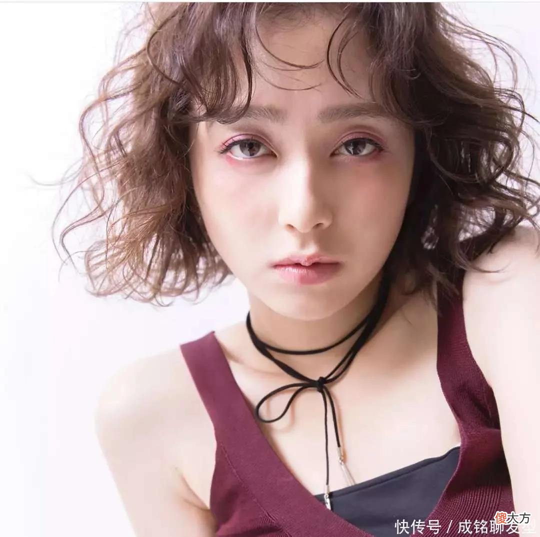 【时尚一点】头发稀少适合什么发型？10款时髦大气的流行发型，既显发量又有型