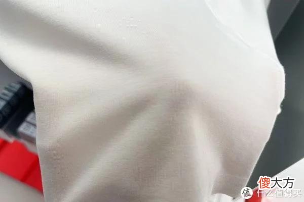 【时尚一点】估值远超130亿！靠着这些内裤&内衣，蕉内跻身进内衣的顶流圈