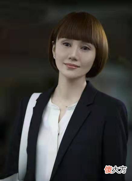 【就爱时尚】盘点剧中女明星的职场穿搭，陈数、宋佳、袁泉各有味道