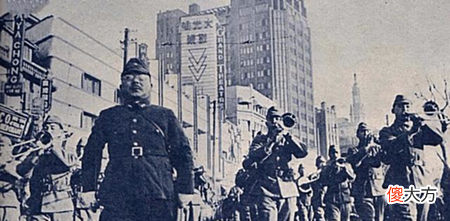 【爱历史】难怪了,这家人抗战时就投靠日本人,难怪现在还毒害我们下一代
