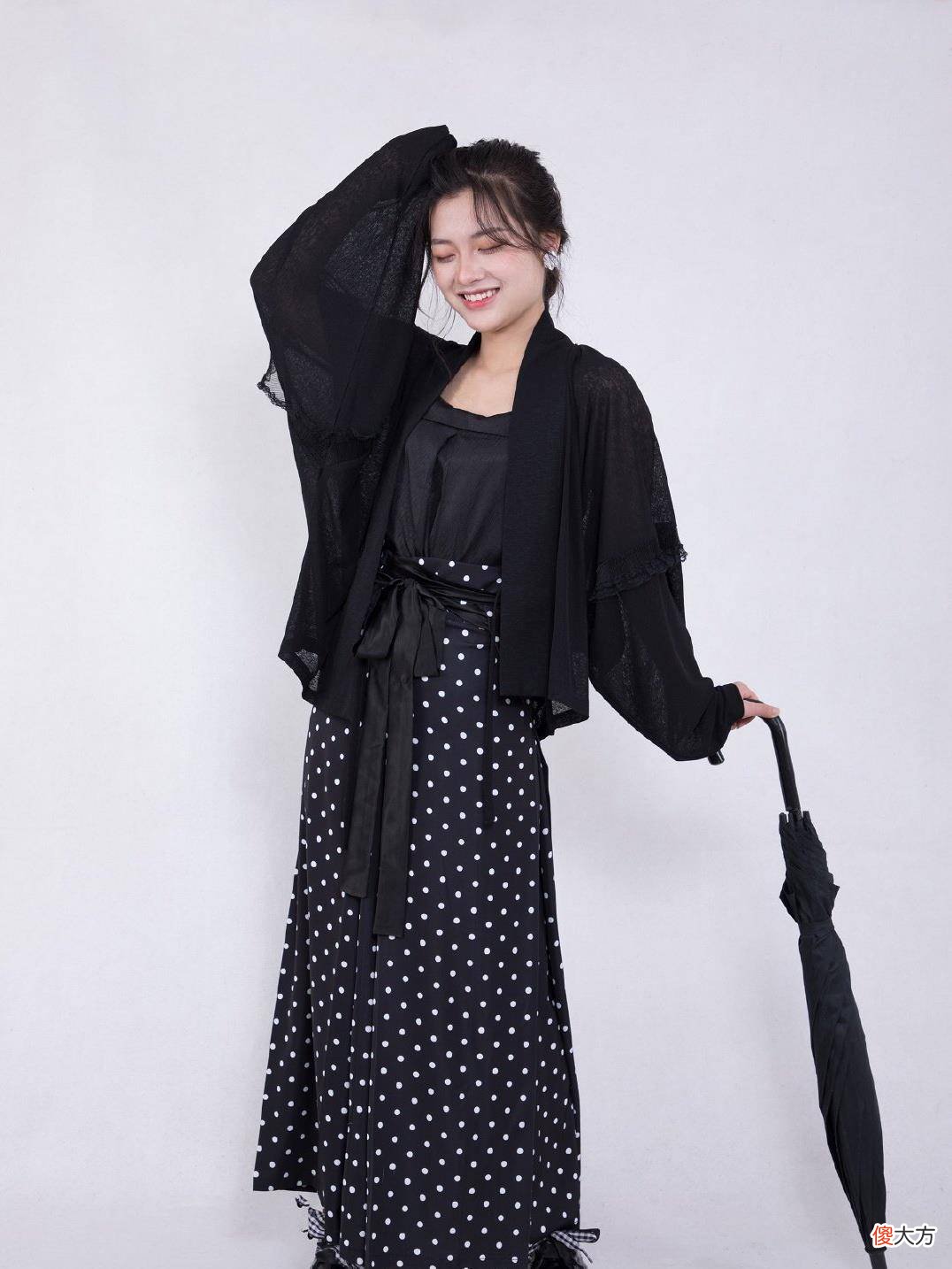 【时尚一点】这几套汉服，每一套都个性十足，十分时尚