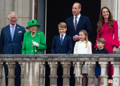【时尚一点】英国第一夫人和鲍里斯真甜！穿印花裙亮相好美，时尚感比凯特还强