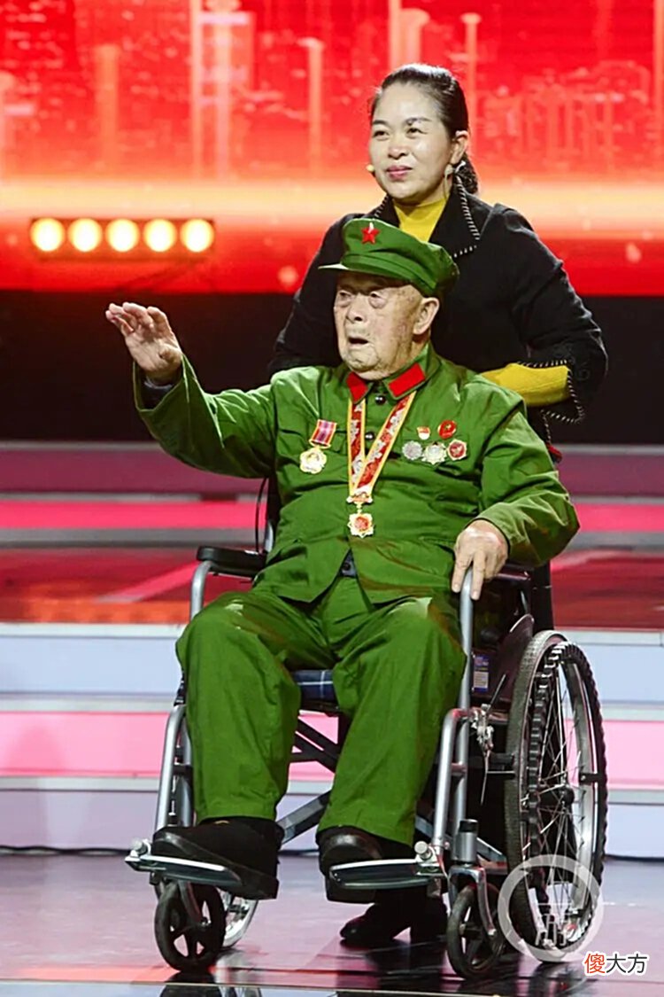 【爱历史】一等功臣隐藏身份36年，被发现后反应令人泪目：国家又需要我了吗
