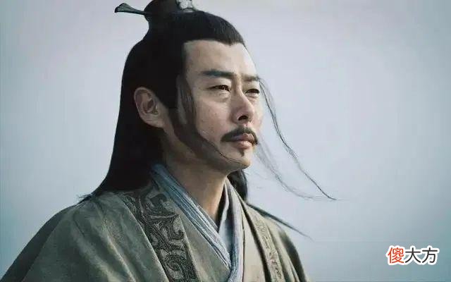 【历史故事】张良设计行刺秦始皇失败后，偶遇神秘老人黄石公，学成后一心复国