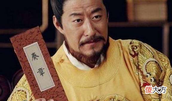 【历史故事】朱元璋当上皇帝不久后,设宴款待群臣,回宫处置了好几名官员