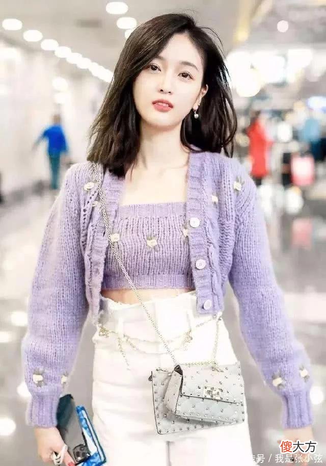 【就爱时尚】被杭州街拍小姐姐惊艳了！穿衣“短一截”时髦有女人味，够高级
