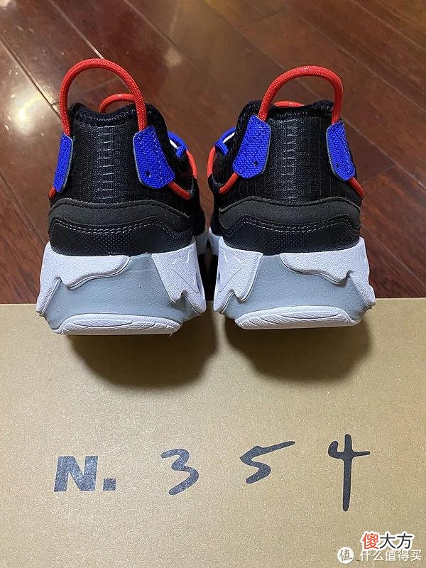【就爱时尚】舒适的React，实惠的Nike React Live