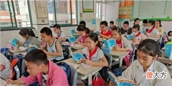 【历史故事】西方学者：“中国虽有五千年文化，但却如同一盘散沙”学者说完，台下哗然，但现场却无人反驳