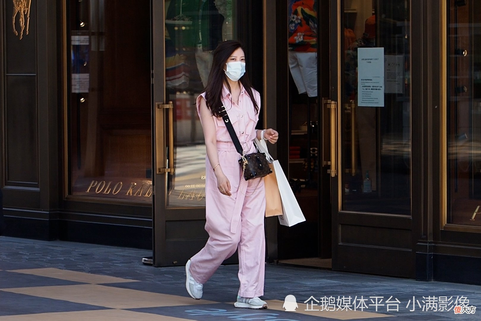 【时尚一点】夏季女性服装的选择，舒适又好看是她们选择的理由，真是这样啊