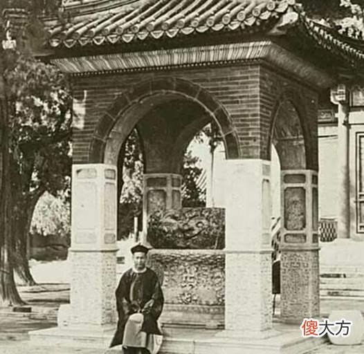【爱历史】历史最憋屈国宝:7000斤玉石打造,忽必烈当宝,却被装了300年咸菜