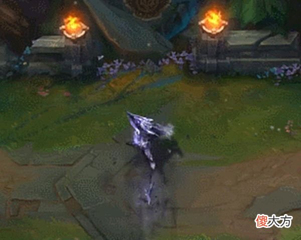 【游戏世界】LOL新皮肤：俄洛伊净化腥红之月，女警拿起通碧，灰烬潘森出炉！
