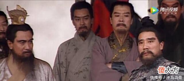【爱历史】此人是吕布麾下猛将，掌握最精锐的陷阵营，却叛变吕布将其害死！