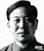 【历史故事】他本是工人出身,经周总理提名当上了副总理,去世时定格为经理
