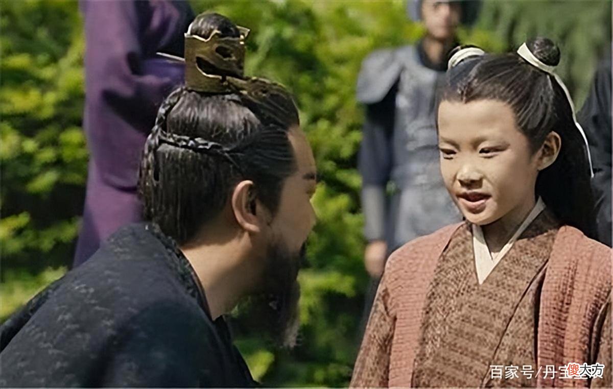 【历史故事】曹操攻不下城，少年献十计，曹操用一计破城，曹操：此人不宜久留