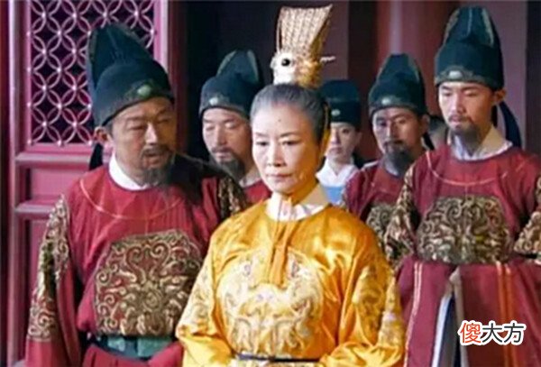 【爱历史】武则天临终前，看到一80岁老头来到她床前，说道：狄仁杰骗了我