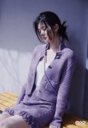 【时尚一点】乔欣甜美风的穿搭小技巧，短款包臀裙将她的腿型衬托好完美