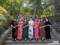 【时尚一点】九江“60后”模特队成了一道城市靓丽风景