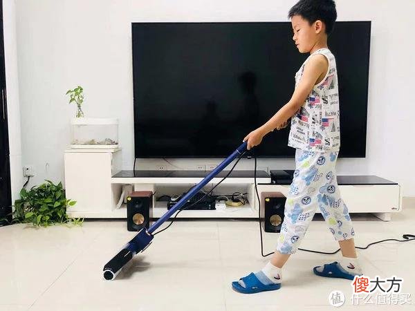 【就爱时尚】高温杀菌去顽污还带自清洁的大宇蒸汽电动拖把使用体验