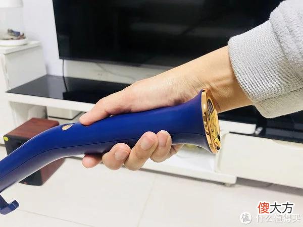 【就爱时尚】高温杀菌去顽污还带自清洁的大宇蒸汽电动拖把使用体验