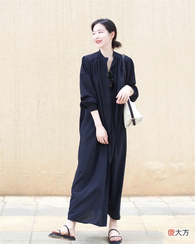 【时尚一点】中年女人：哪些“包包”该背，哪些不该背？背错容易显土还很累赘