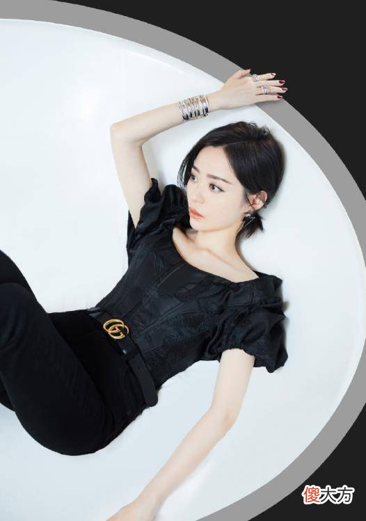 【时尚一点】“金曲歌后”张靓颖的时尚穿搭，你get了吗？