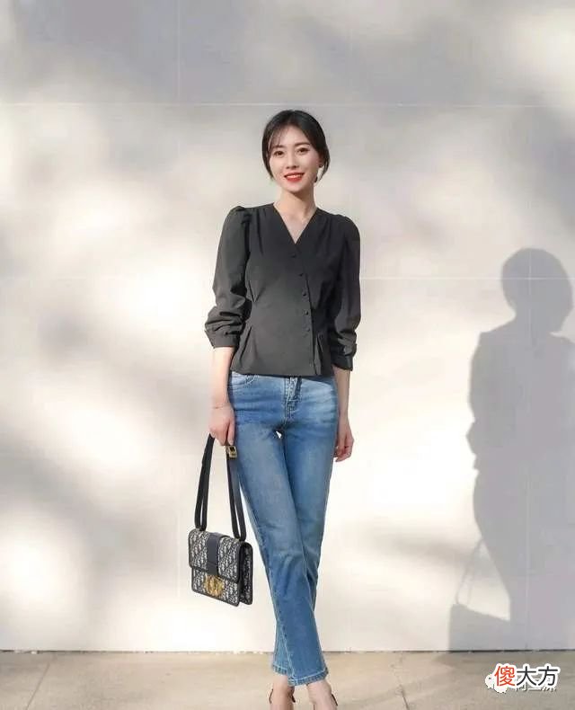 【就爱时尚】你还在纠结穿什么服装吗？可以选择衬衫穿搭，精致不挑人