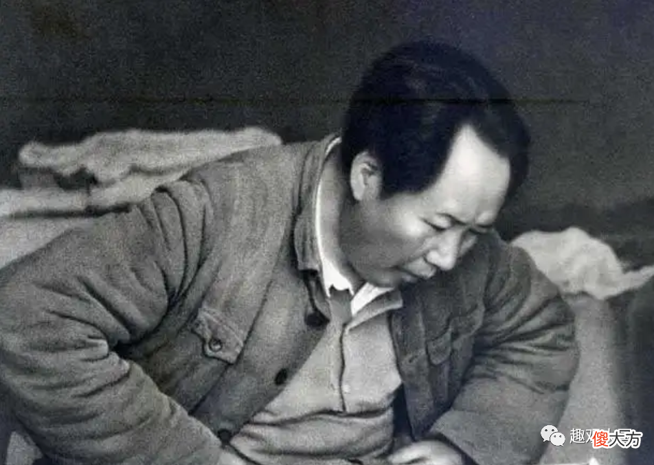 【历史故事】毛主席的小儿子毛岸红，从小跟父母失散，后来到底找到了没有？