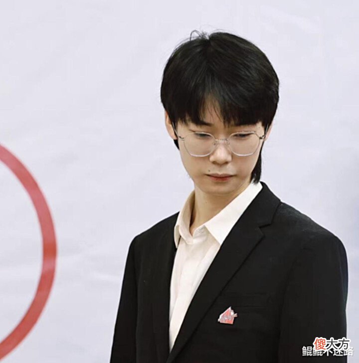 【游戏迷】KPL夏季赛首日比赛总结:E星还是大魔王,AG这是要俯冲B组?