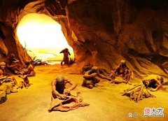 【爱历史】原始社会统治者喜欢拿什么来教化人们？