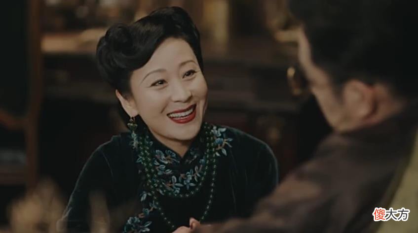 【爱历史】《传家》：汪剑池为何经常给黄莹如送礼，有何用意？