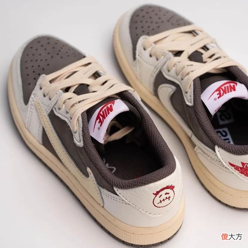 【就爱时尚】“年度鞋王”下月登场！倒钩 3.0 最新实物泄露！