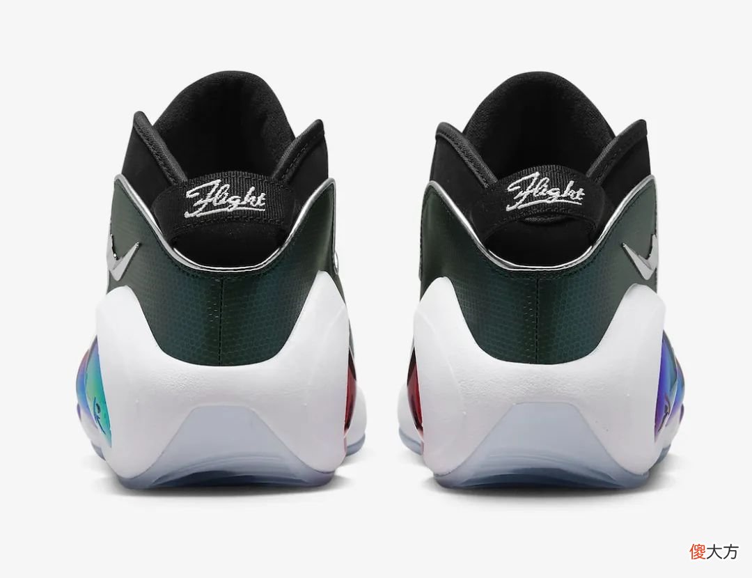 【就爱时尚】买玩具送鞋？Nike“超级英雄系列”新鞋曝光！