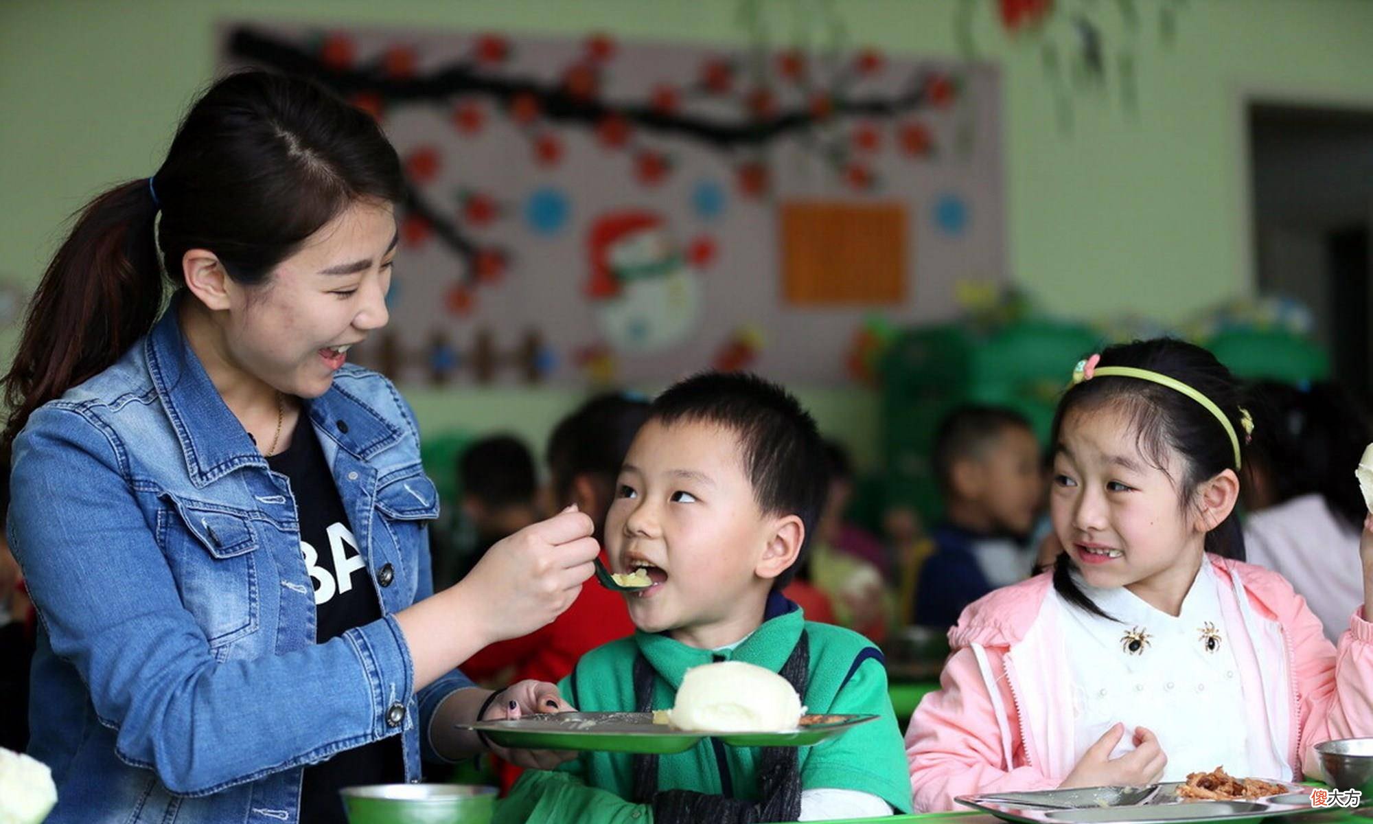 孩子为啥不愿意在幼儿园“上厕所”？有3个隐藏原因，家长要了解