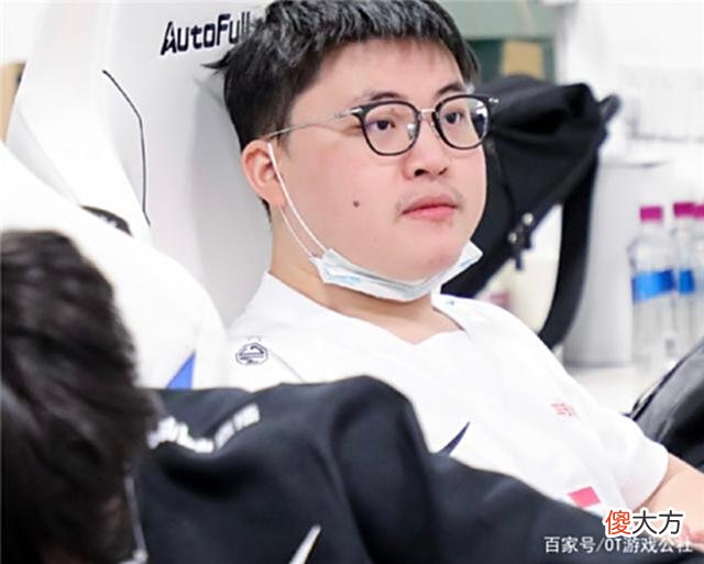 【游戏迷】小虎曾想加入外赛区，找过战队却没被挑中，选拔者直呼遗憾