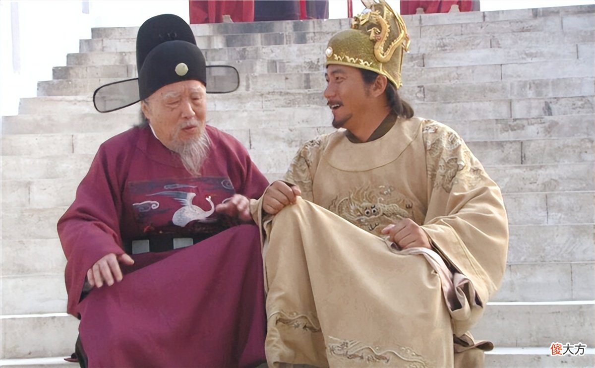 【爱历史】朱元璋铁律：贪污超过60两立斩，60两相当于如今的多少钱？