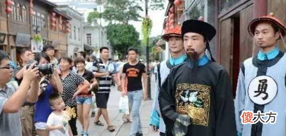 【历史故事】清朝士兵衣服上的 “兵”和“勇”，一字之差，地位却是大不同