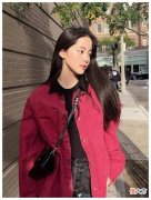 【就爱时尚】欧阳娜娜终于换上了“车厘子”的白色鞋子，又走红了