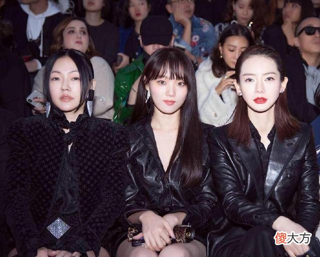 【就爱时尚】小s、戚薇、李圣经同框，谁的表现更亮眼一些？