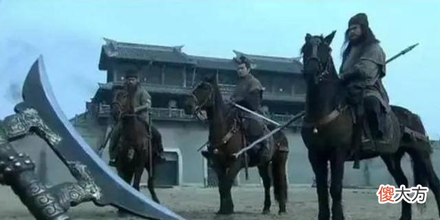 【历史故事】为何张飞一遇到吕布武力就暴涨，多次大战而不败，原因其实很简单