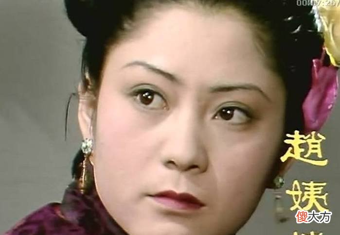 【历史故事】王夫人心计手段不输王熙凤，为何贾政纳妾她无动于衷？原因有四点