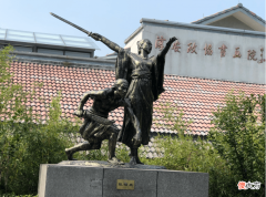 【爱历史】她是唐朝初年的农民起义女领袖，早于武则天称帝，死后葬在千岛湖