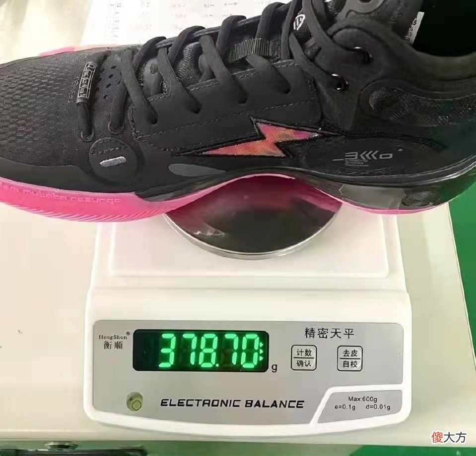 【时尚一点】七月正式发售！李宁韦德之道10新配色曝光，发布时间不断延后